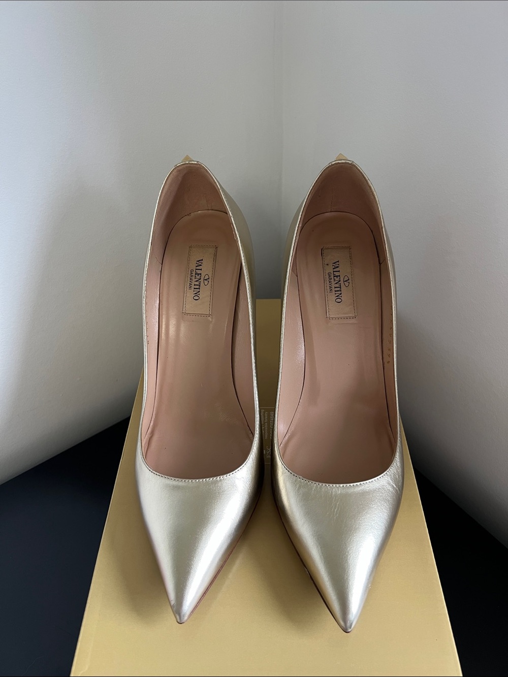 Valentino One Rockstud Metallic Gold Women's Pointed-Toe Stiletto Heels